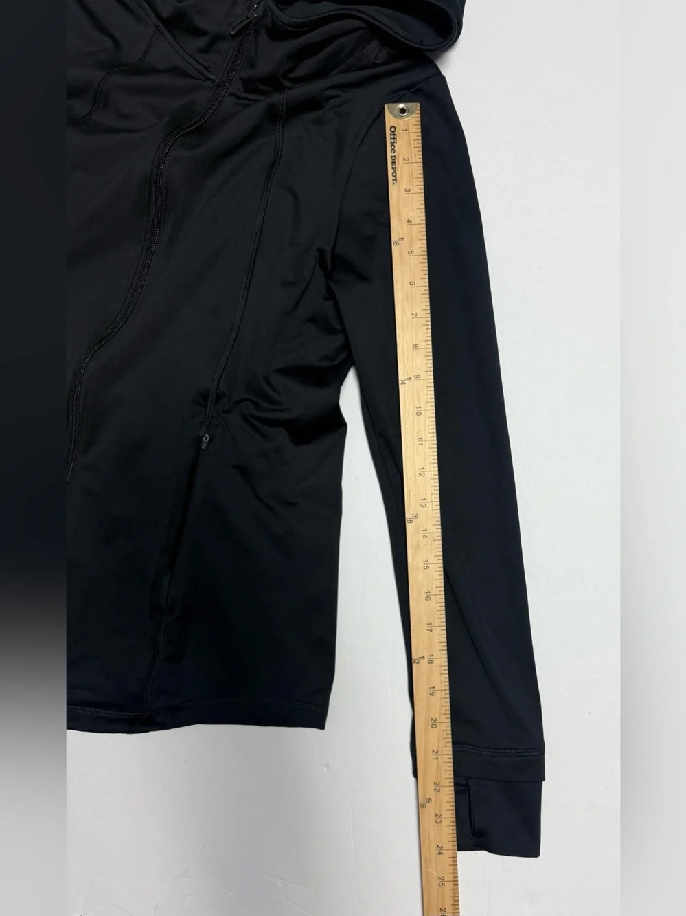 Under Armour Meridian hooded full zip black jacket women’s M